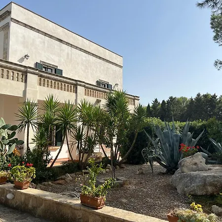 Masseria La Camardia * Sava