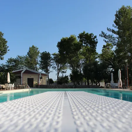Masseria La Camardia Sava